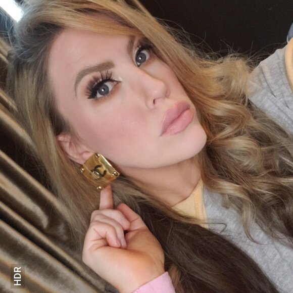 Chanel JUMBO Vintage CC Clip On Earrings - Picture 11 of 15